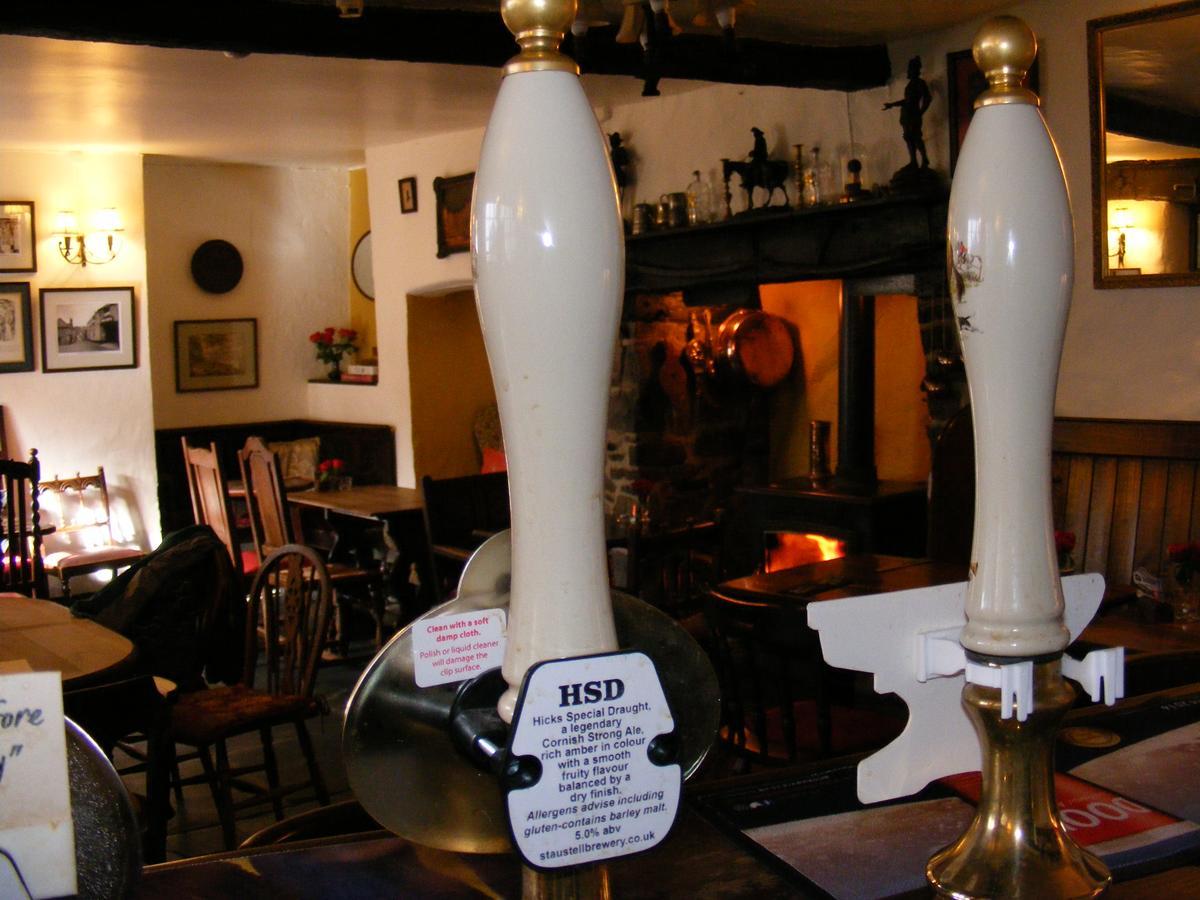 The Tree Inn Bude Kültér fotó